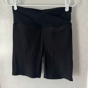 athleta crossover bike short